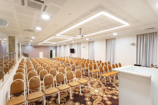Business Hotel Continental (Belgorod)